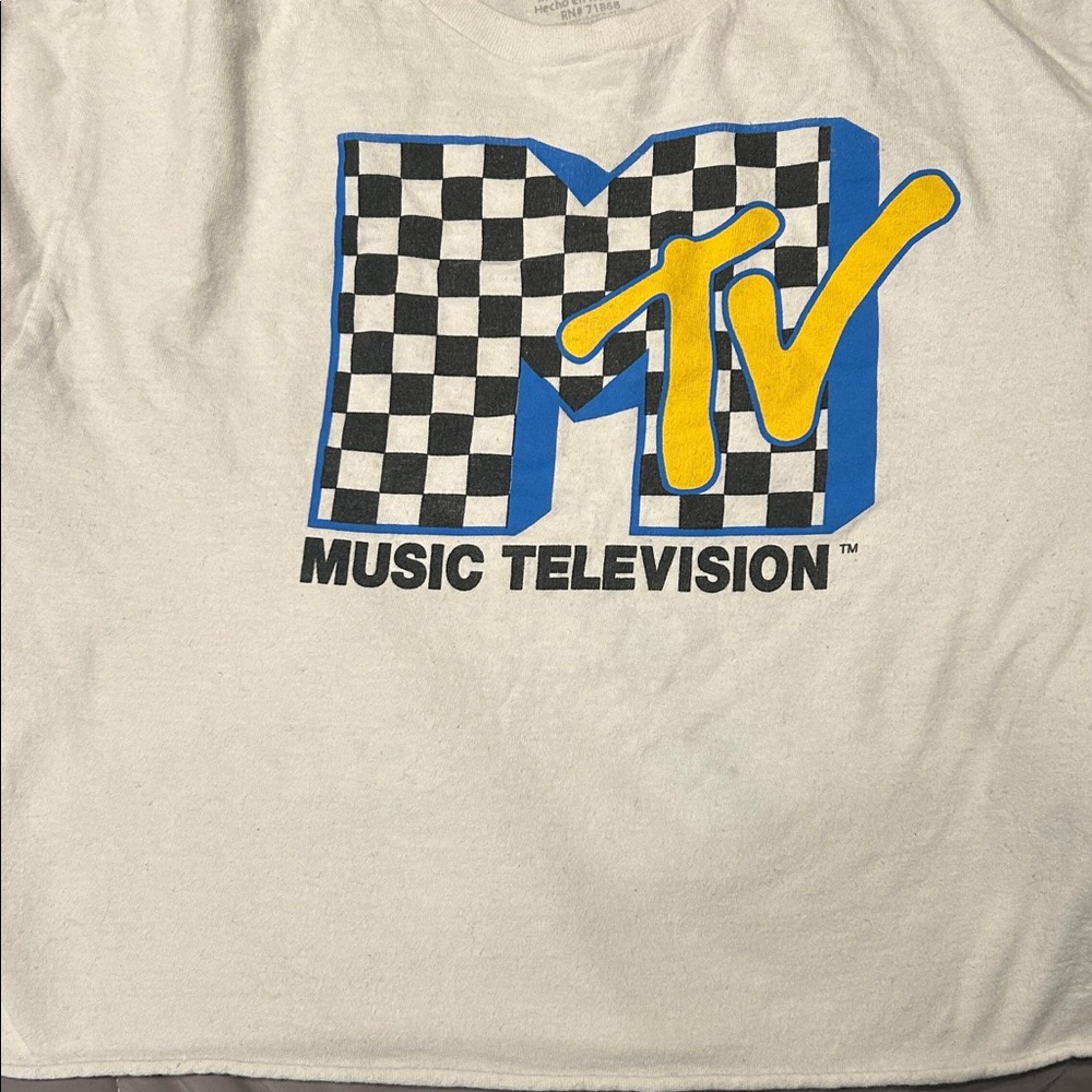 MTV music television long sleeve crop top - Picture 2 of 5